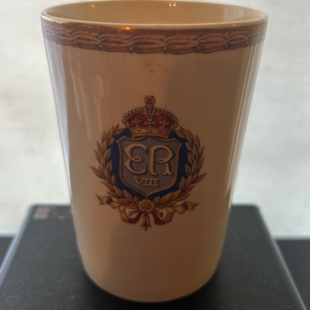 Antique H.M. King Edward VIII Coronation cup 1937 - Picture 2 of 5